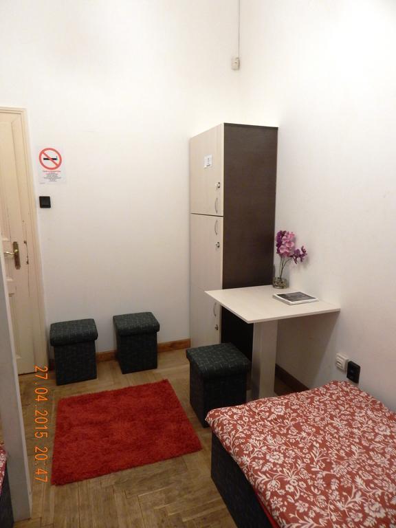 Violet Hostel Budapest Værelse billede