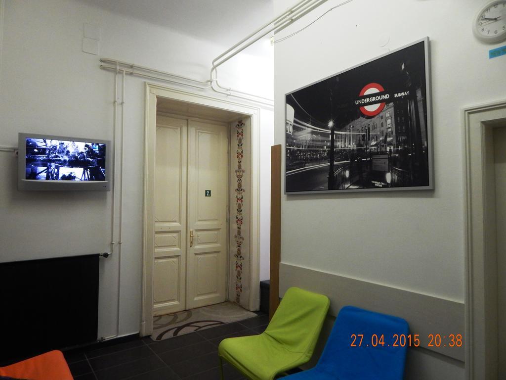 Violet Hostel Budapest Eksteriør billede